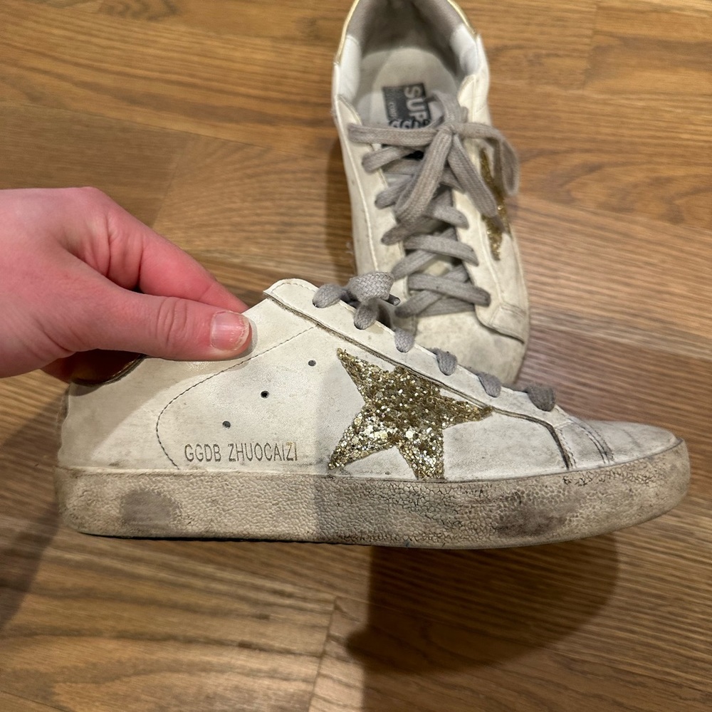 Golden goose sneakers (knock off)